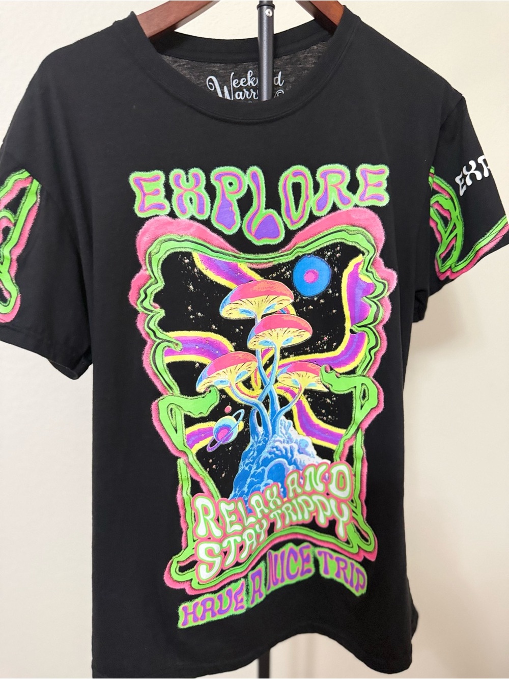 Black Graphic 'Explore' TโShirt - Neon Mushroom Design